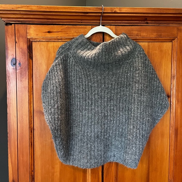 Free People Felix Sweater - Picture 2 of 4